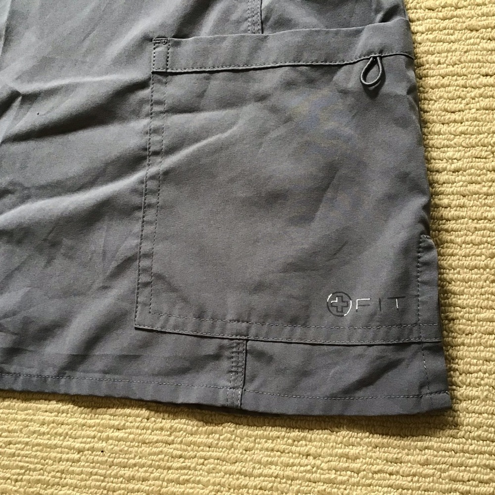 785 White Cross FIT Scrub Top - Picture 2 of 6